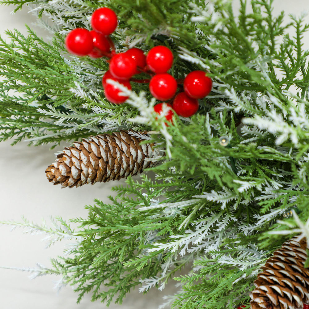 Everglow 30 Warm White LED Pre-Lit Wreath with Berries and Pinecones 60cm Image 3