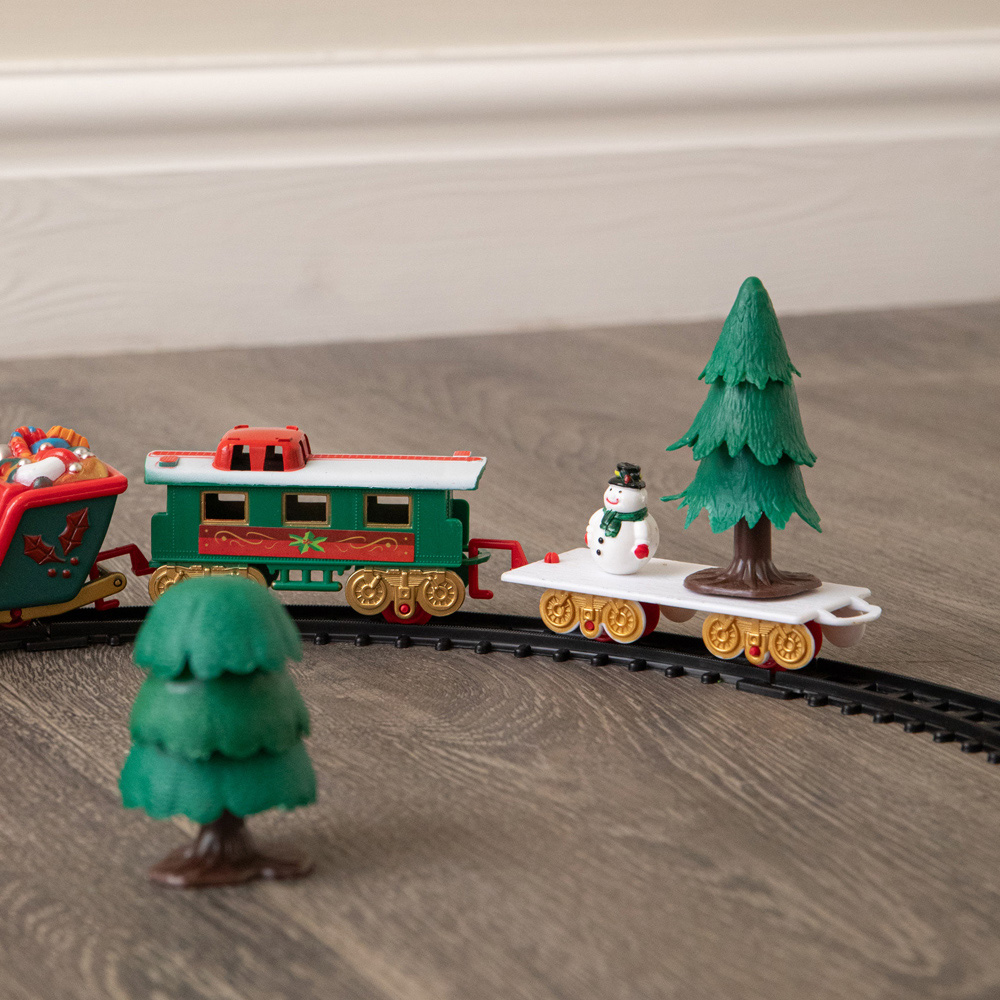 Samuel Alexander Christmas Musical Train Set with Lights and 3 Track Layouts Image 6