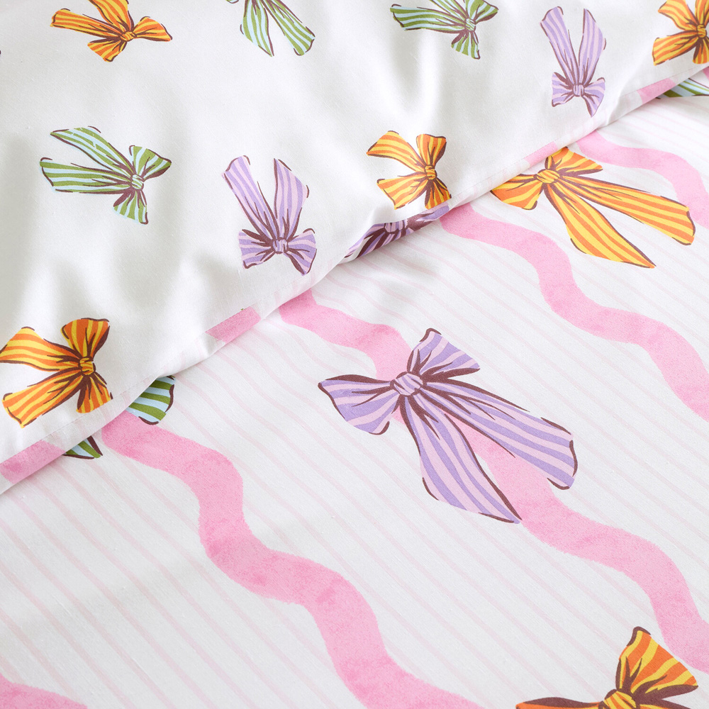 Retro Bows Bedding Set Pink King Image 3