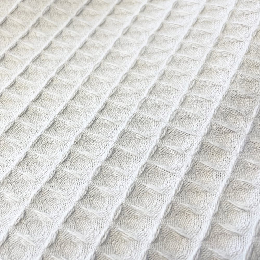 Allure Home Fashions Hotel White Waffle Throw Blanket 225 x 250cm Image 4