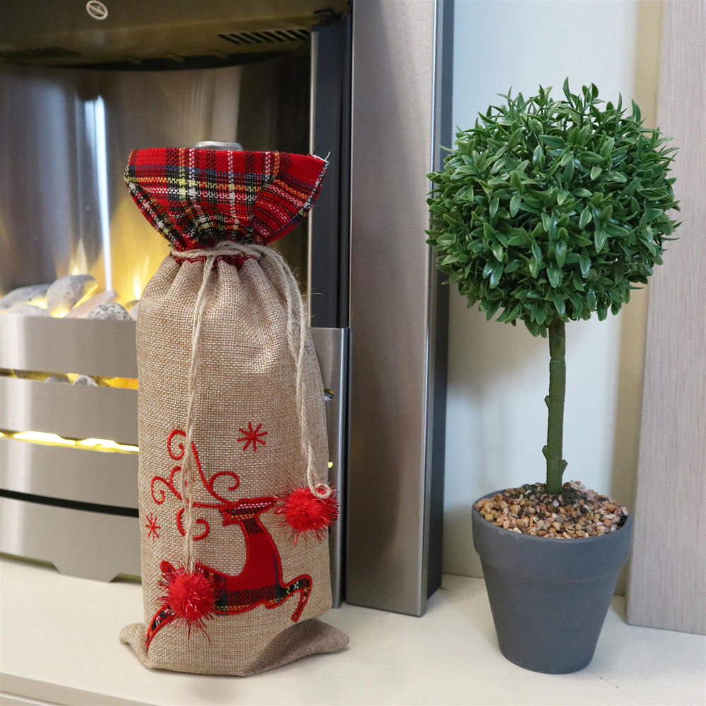 Shatchi Christmas Printed Burlap Hessian Linen Wine Bottle Liquor Cover Bag with Drawstring Image 2