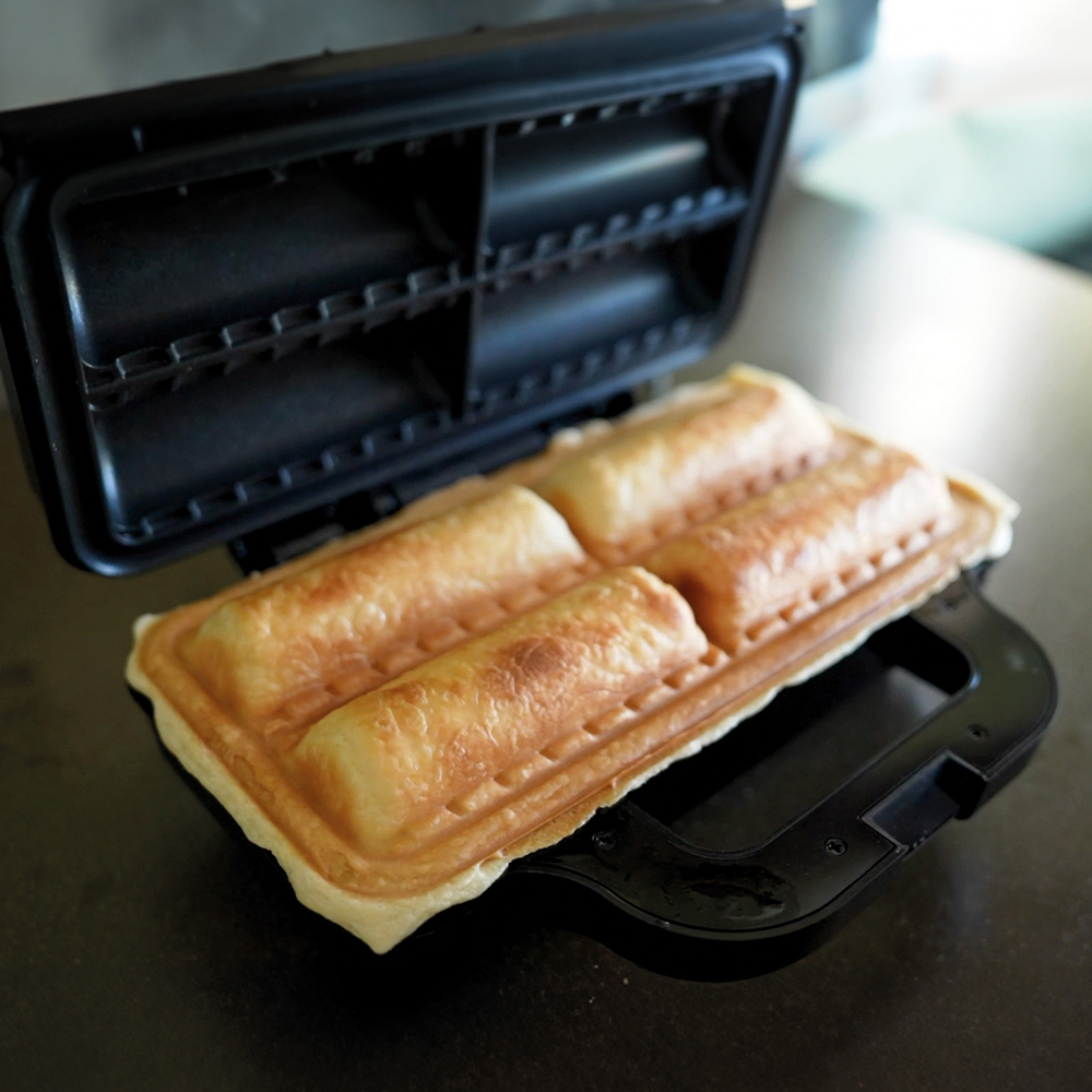 Red5 Sausage Roll Maker Image 2