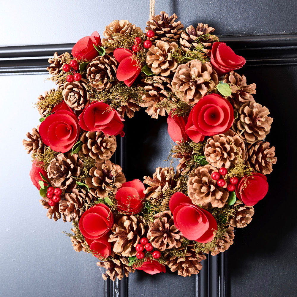 Dibor Winter Christmas Wreath with Red Berries and Roses 36cm Image 3