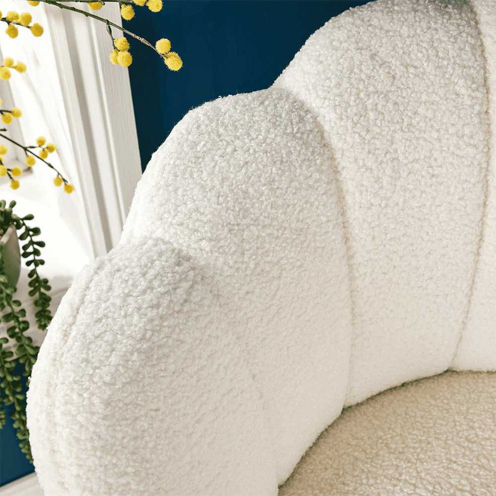 Home Source White Scallop Accent Chair with Black Legs Image 3