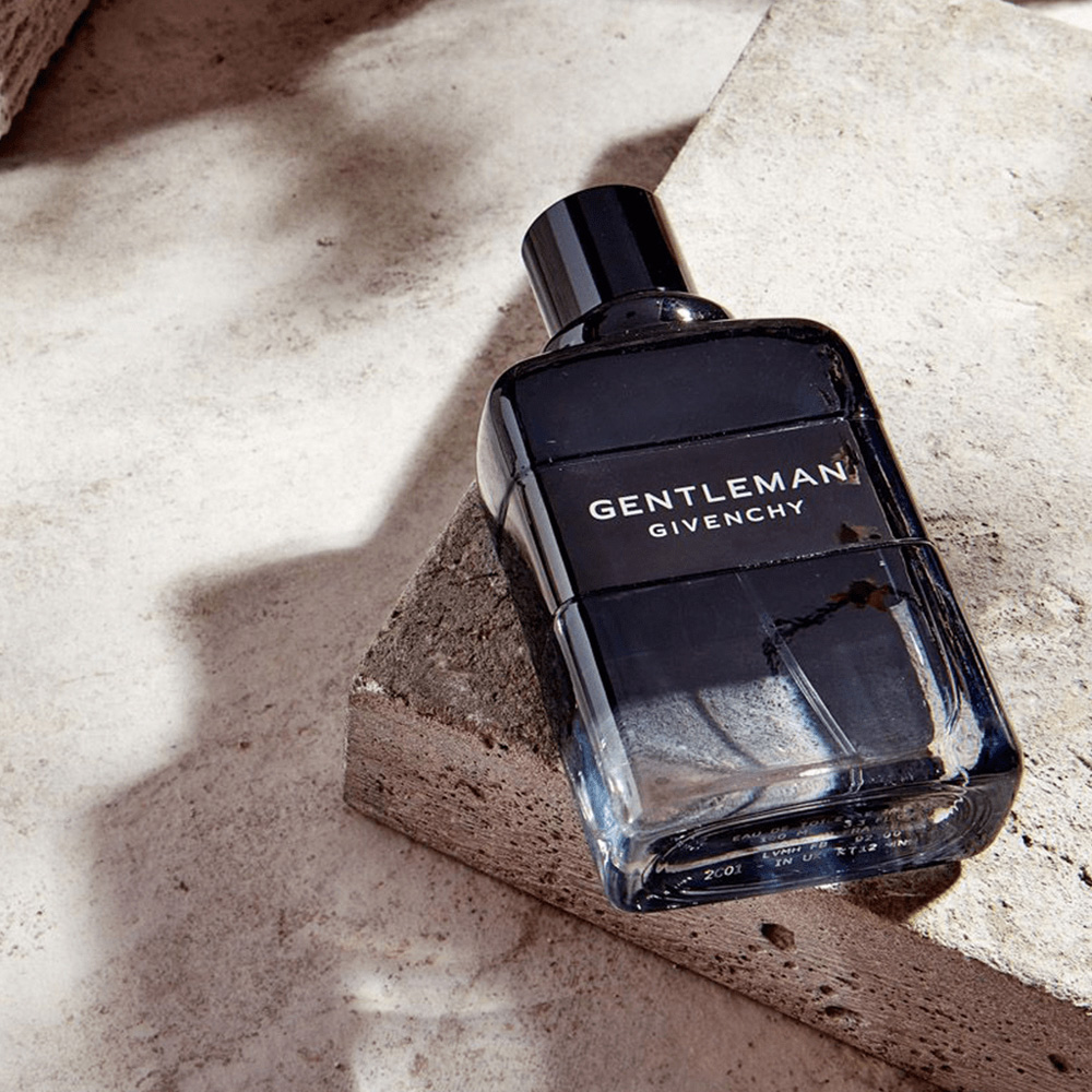 Givenchy Gentleman Black Box Eau de Parfum Spray 100ml Image 2