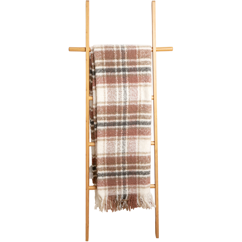 Catelyn Checkered Throw Image 8