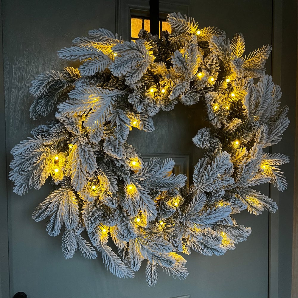 Festive Christmas Pre-Lit Snow Flocked Wreath 60cm Image 6