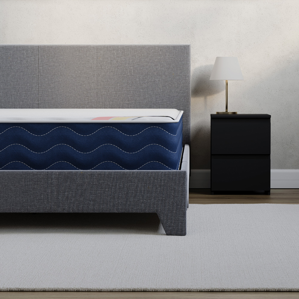 VIDA DESIGNS Small Double Gel Memory Foam Bonnell Spring Mattress Image 4