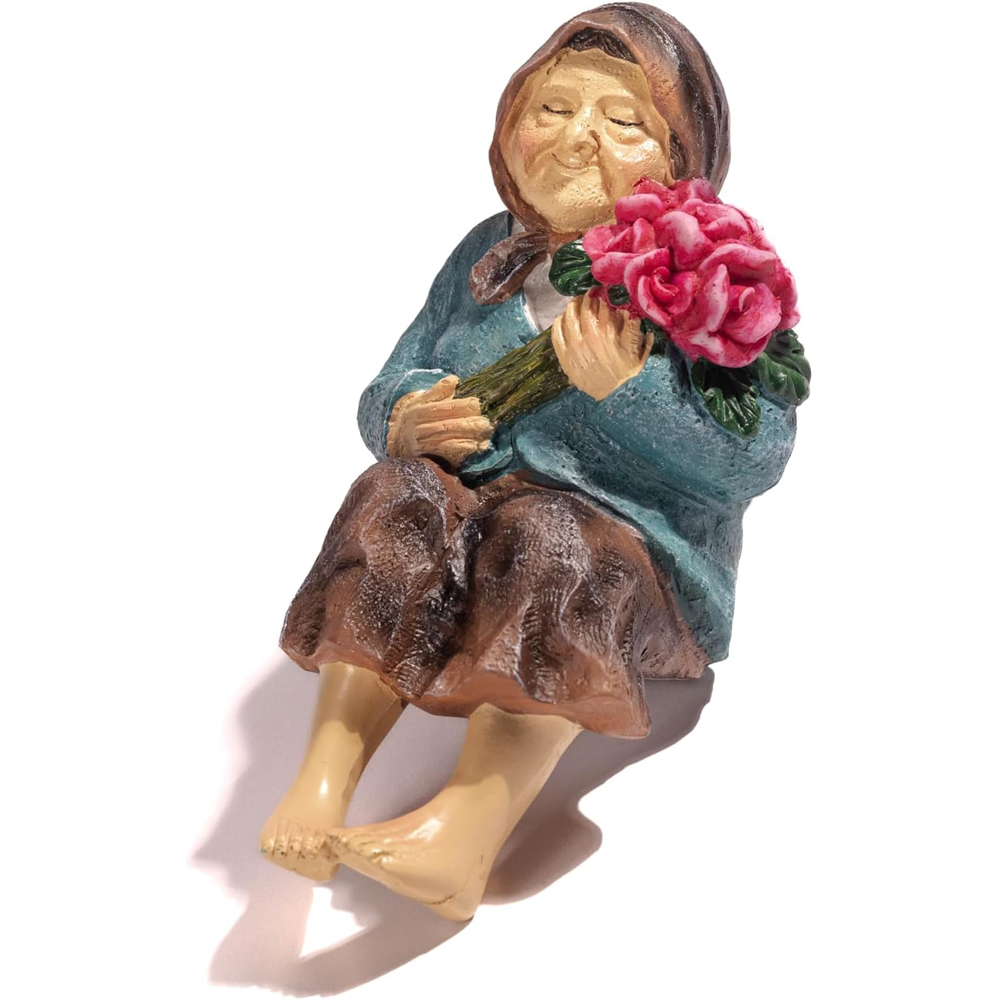 Marco Paul Light Up Solar Grandmother Statue Garden Ornament Image 5