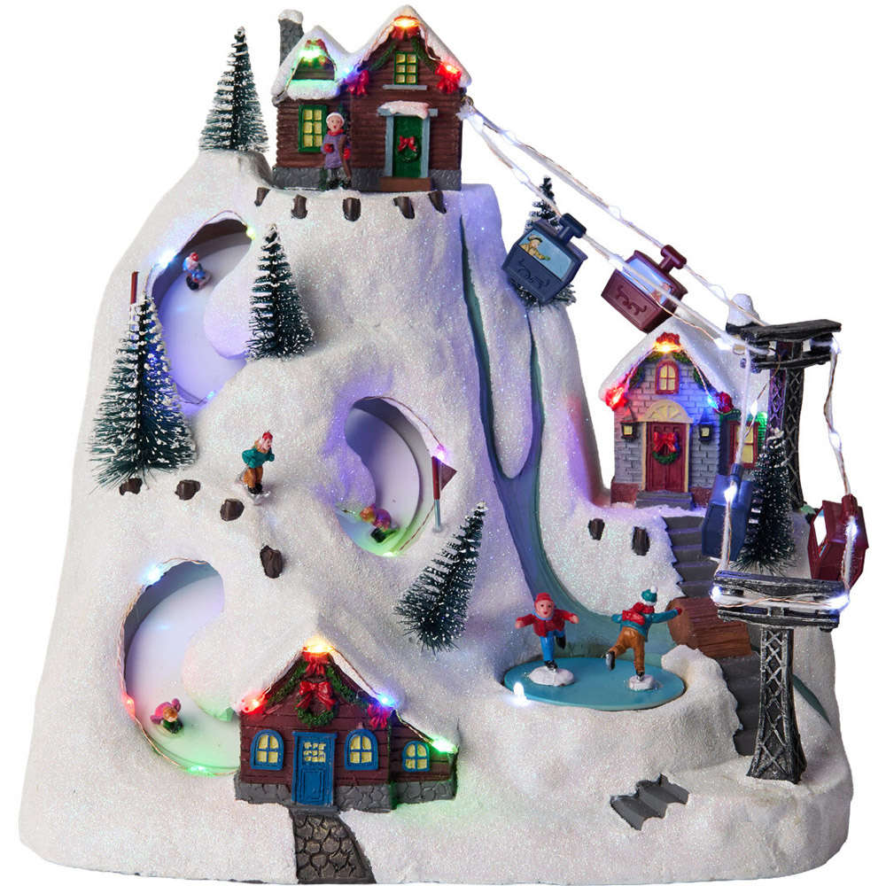 Christmas Winter Ski Scene Model Image 1
