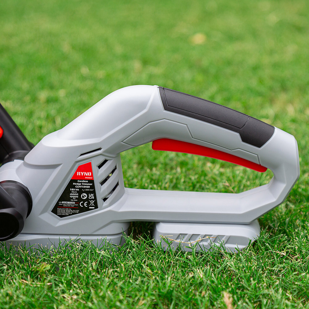 Cordless Hedge Trimmer Image 4
