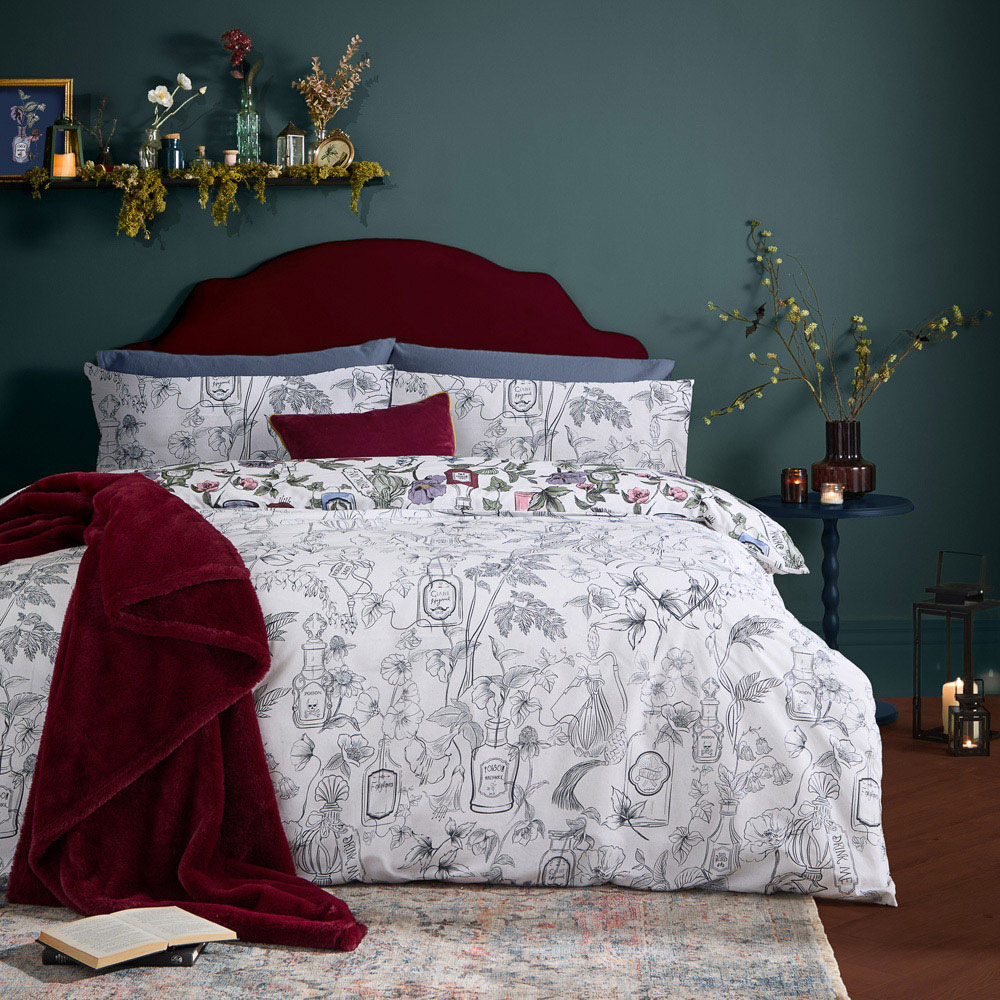 Furn Single Pick Your Poison Halloween Reversible Duvet Set Image 2