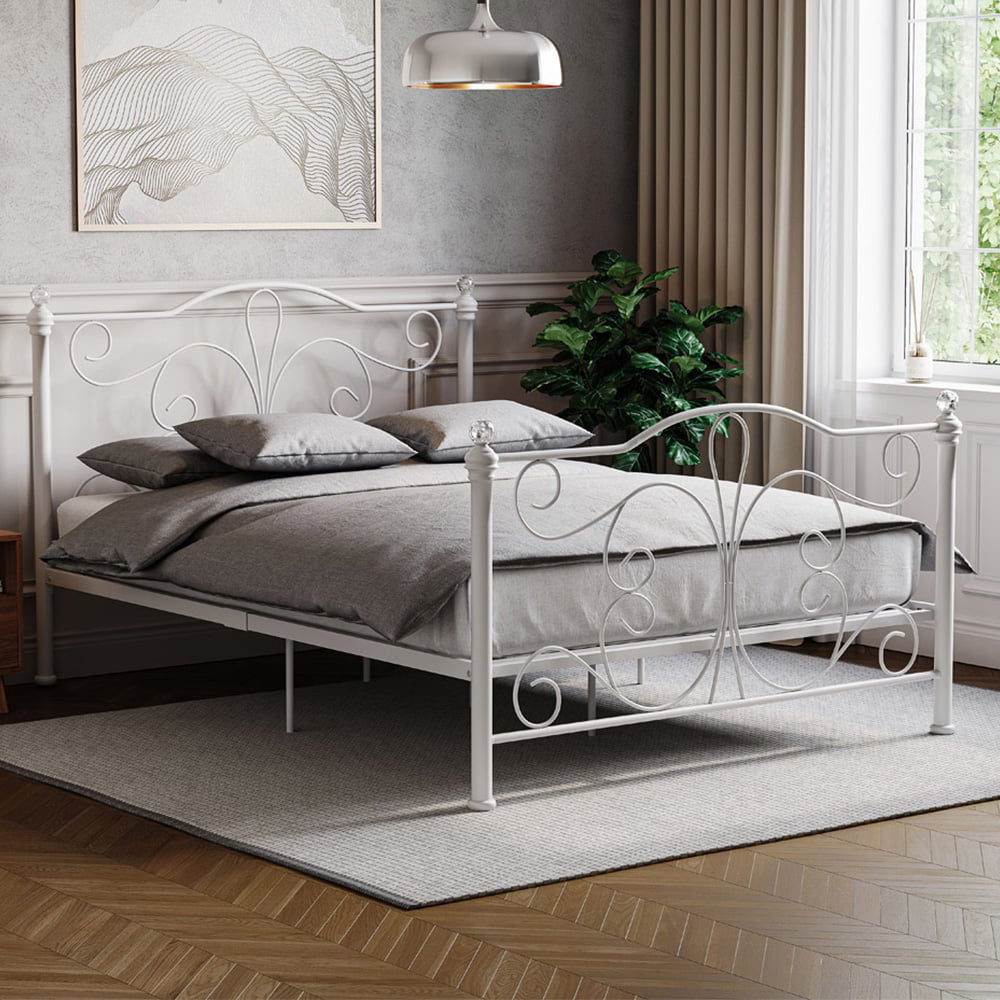 Vida Designs Chicago Double White Metal Bed Frame Image 1