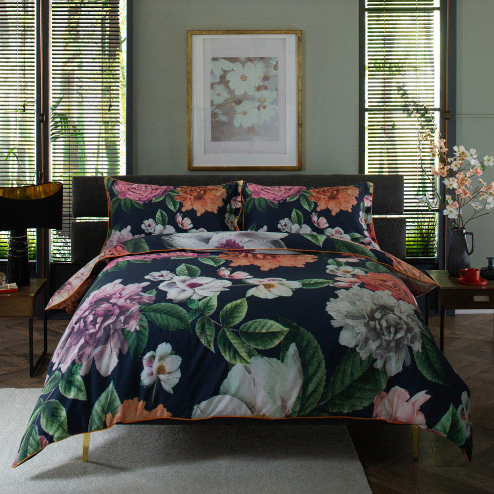 The Lyndon Company Chelsea Show Super King Size Floral 180 Thread Count Duvet Set Image 1