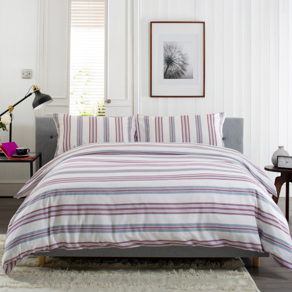 The Lyndon Company King Size Magnate Red Duvet Set Image 1