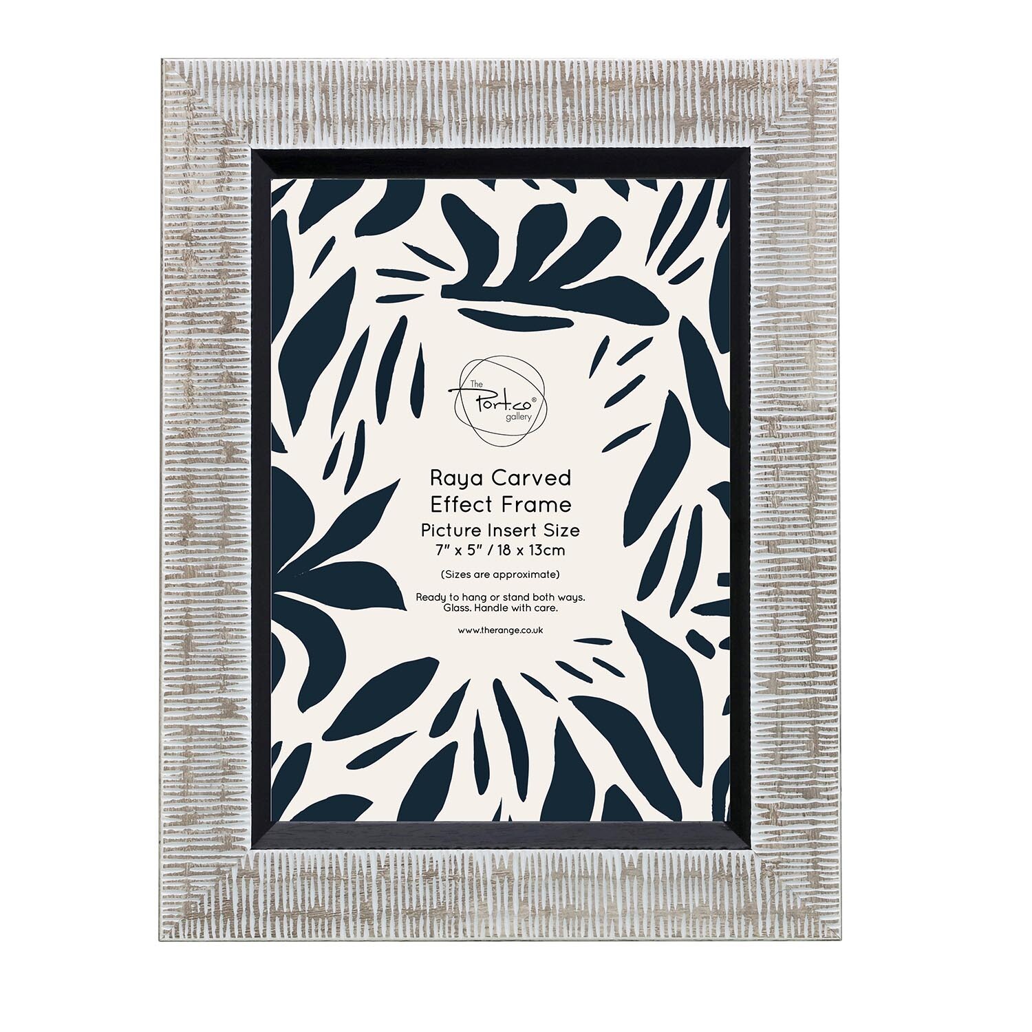 The Port. Co Gallery Raya Black Carved Effect Photo Frame 7 x 5 inch Image