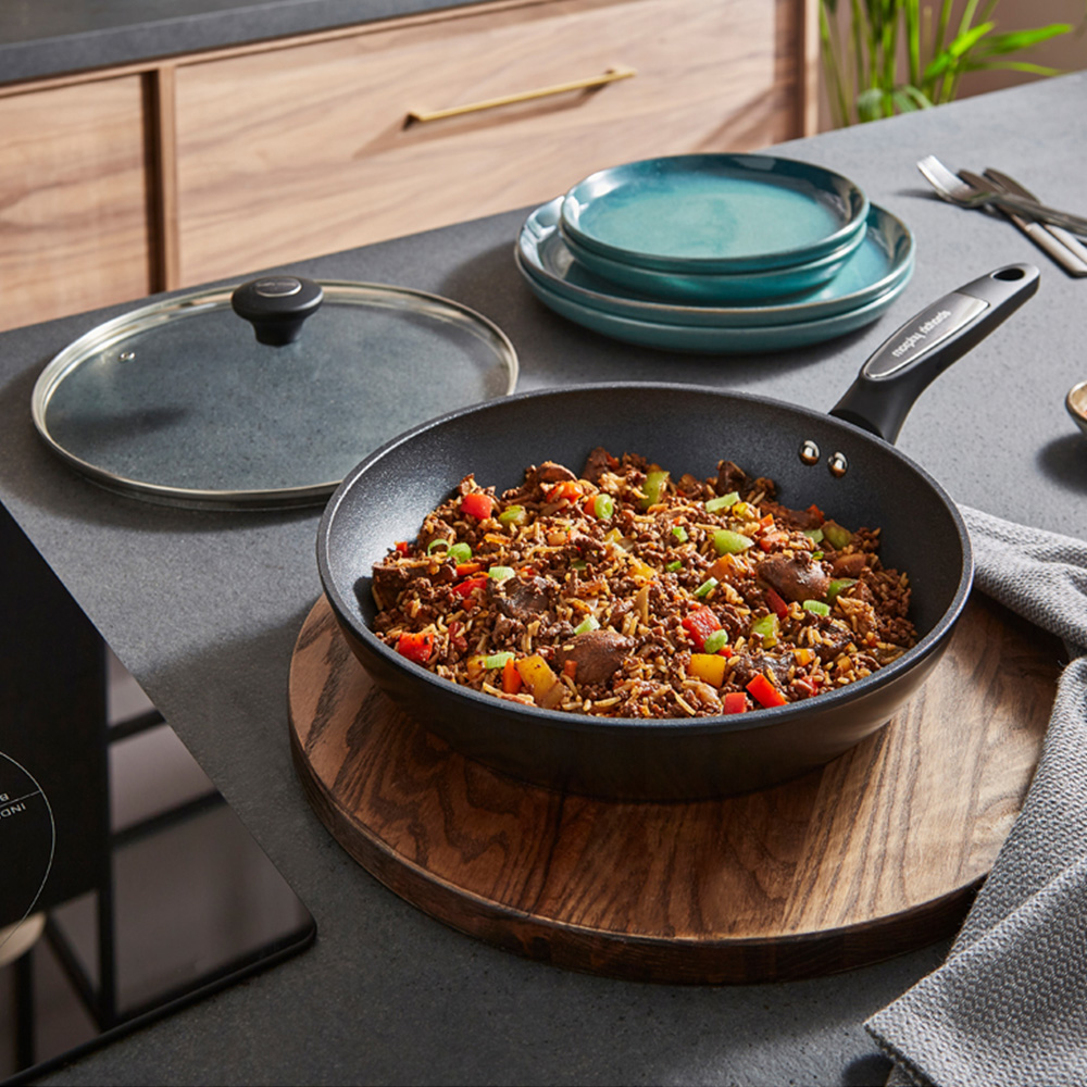 Morphy Richards 28cm Black Graphite Forged Aluminium Ceramica Lidded Frying Pan Image 2