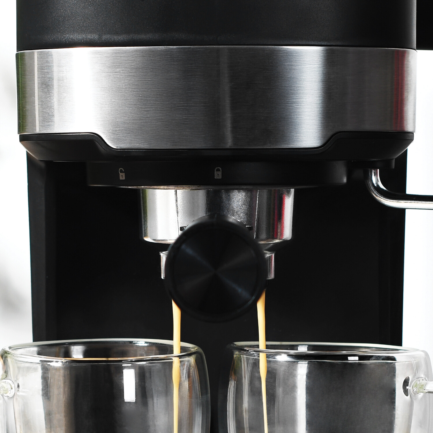 Kitchen Master Coffee Machine 1.2L Black Image 3