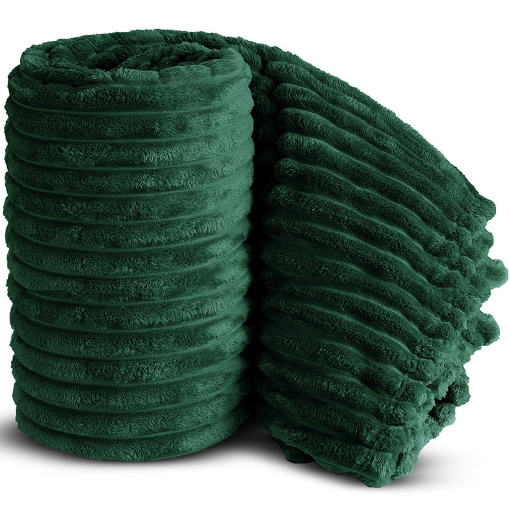 Velosso Bellissima Emerald Plush Throw 305 x 305cm Image 3