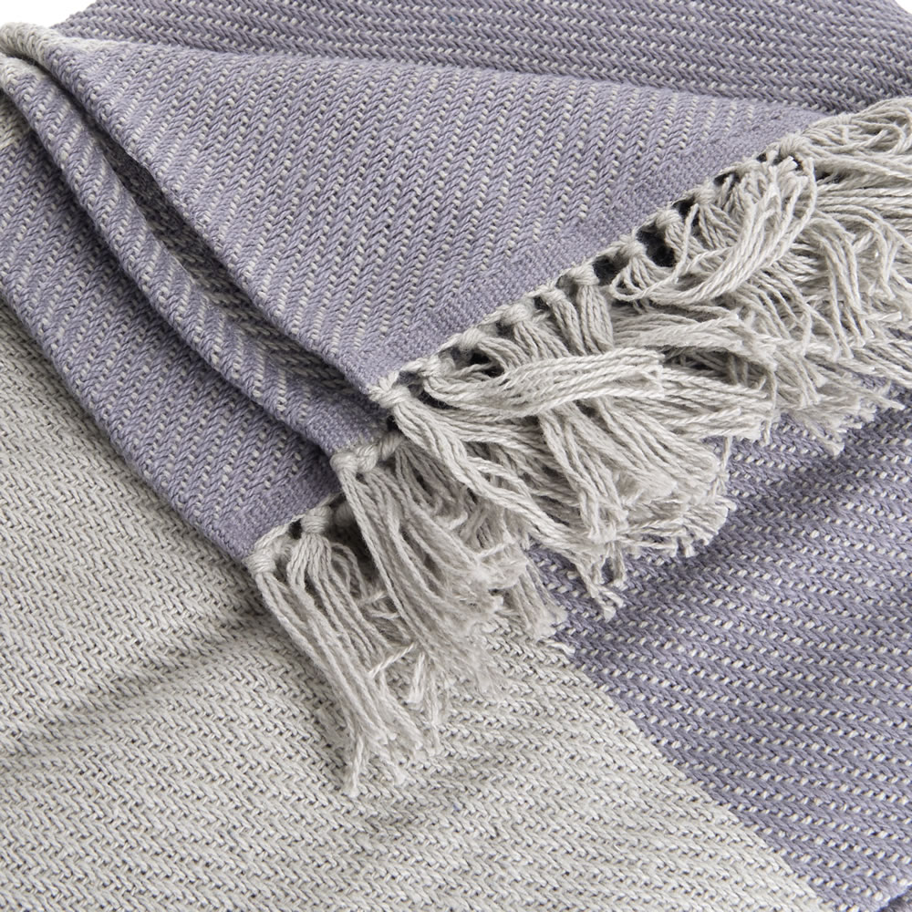 Wilko Greylac Woven Throw 150x125cm Wilko