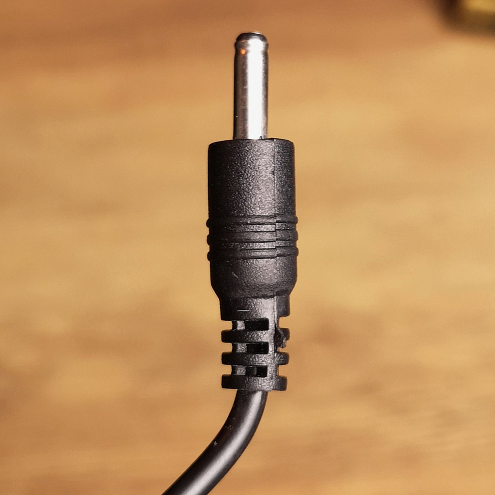 Samuel Alexander Black USB Adaptor Plug 1.5m Image 4