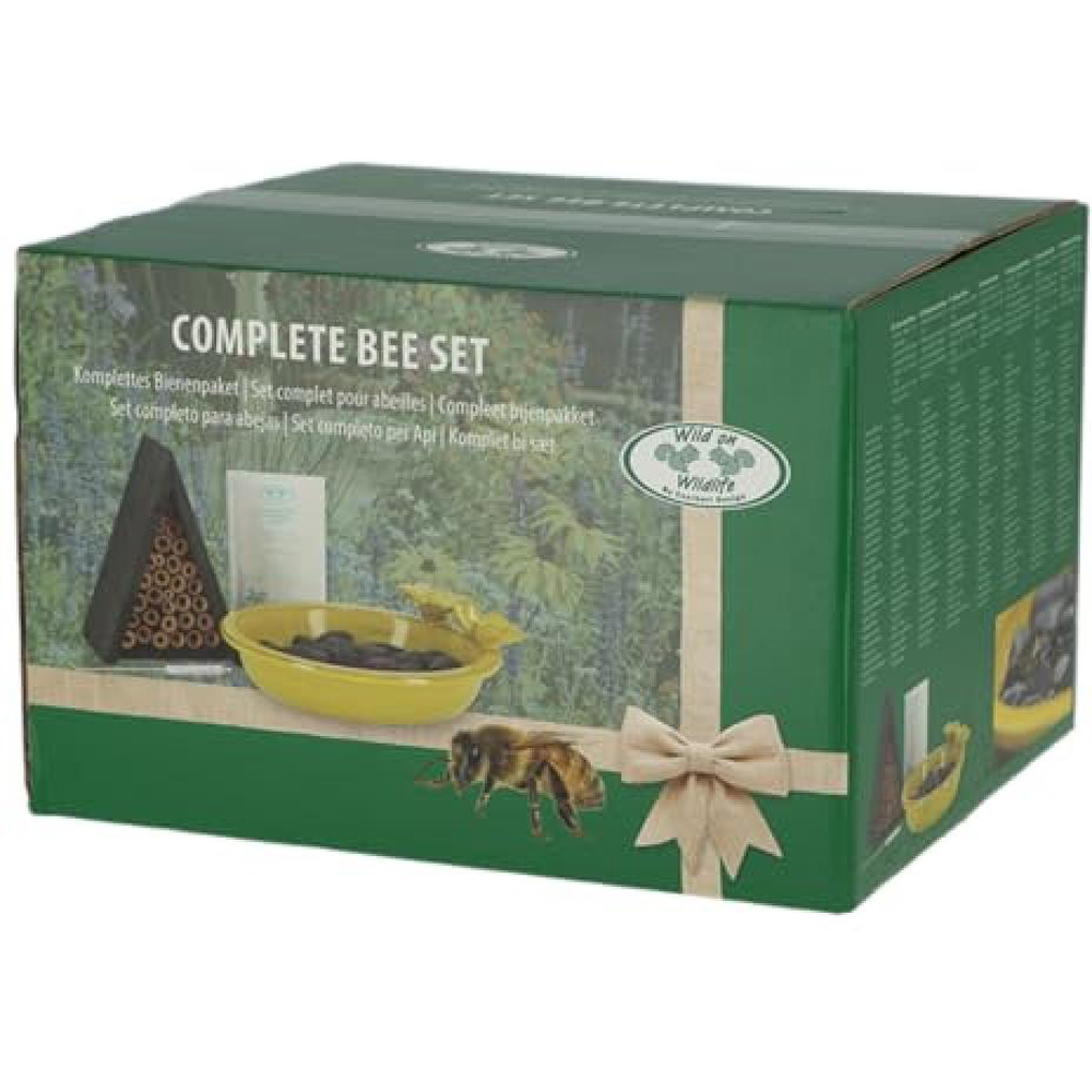 Fallen Fruits Complete Garden Bee Kit Image 1