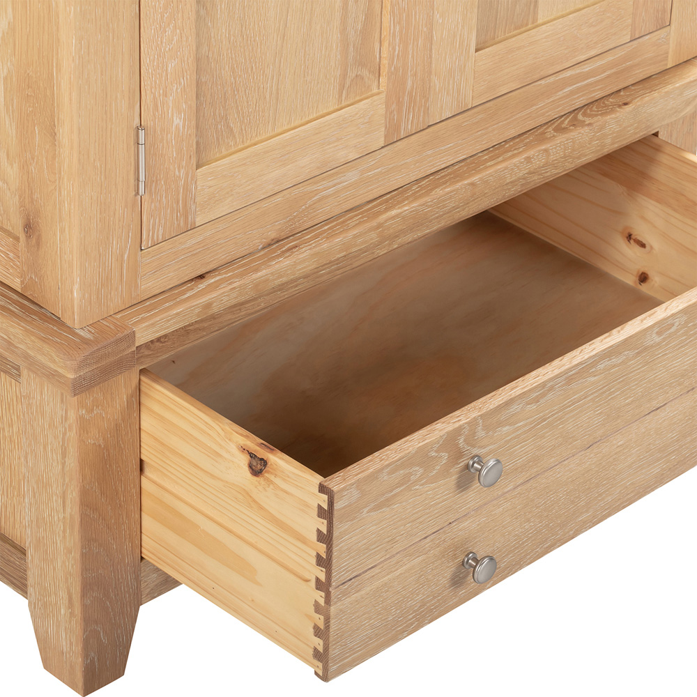 Seconique Windsor 2 Door Single Drawer Natural Oak Wardrobe Image 6