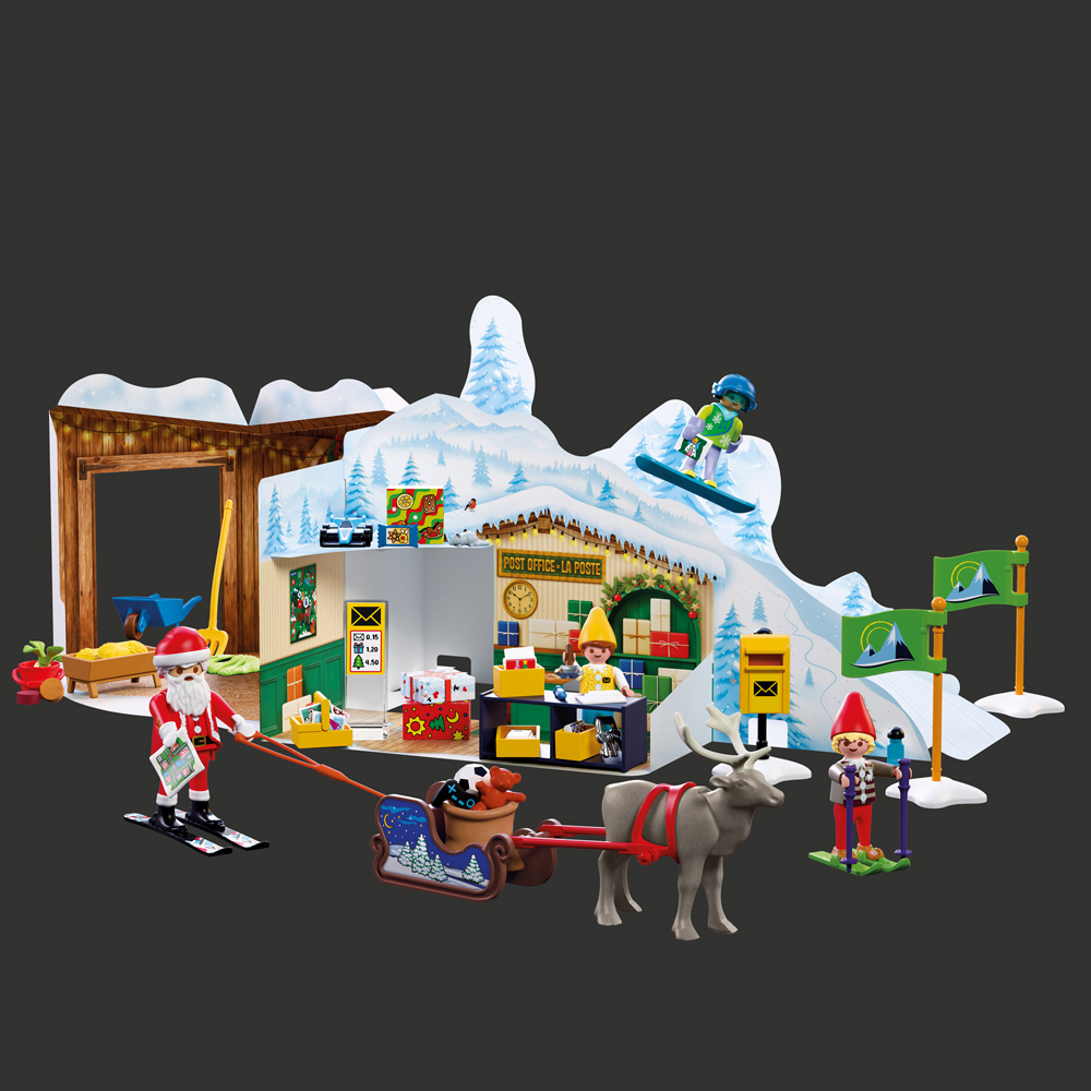 Playmobil Festive Preparations Christmas Advent Calendar Image 4