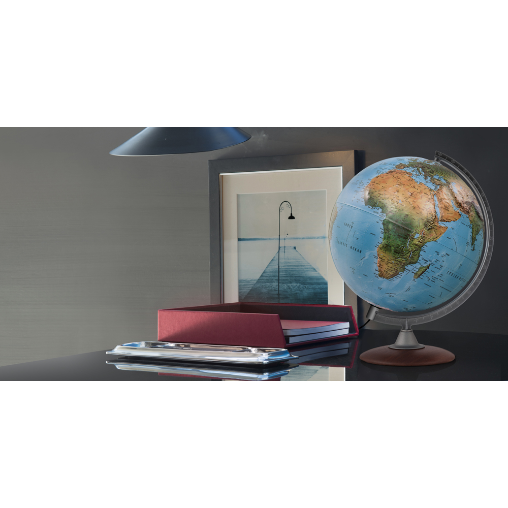 Nova Rico Tactile Political and Relief Illuminated Globe with Wooden Base 30cm Image 2