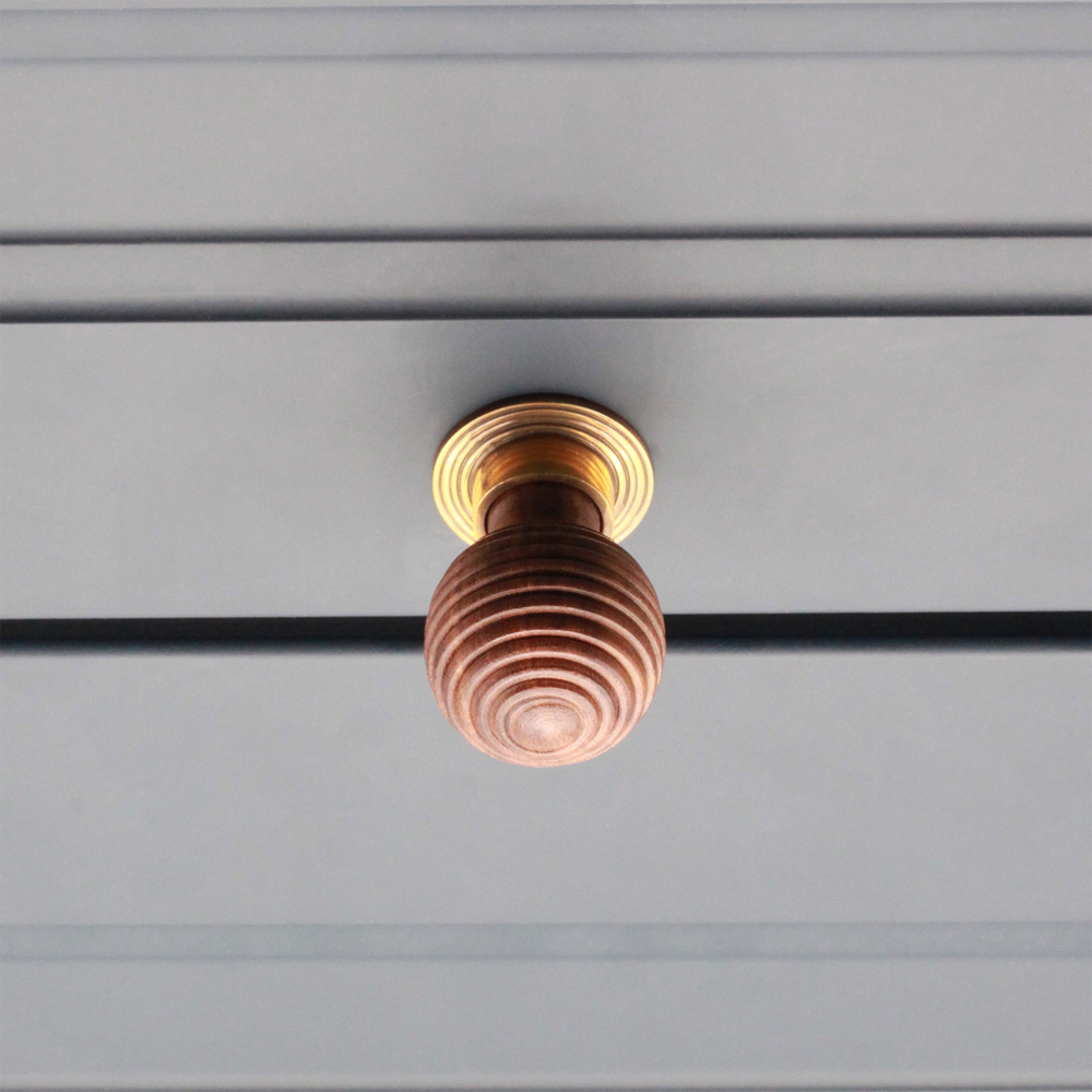 Spira Brass Rosewood Preston Aged Brass Cupboard Knob 38mm Image 2