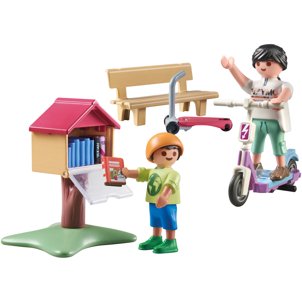 Playmobil Book Exchange for Bookworms Playset 25 Piece Image 3