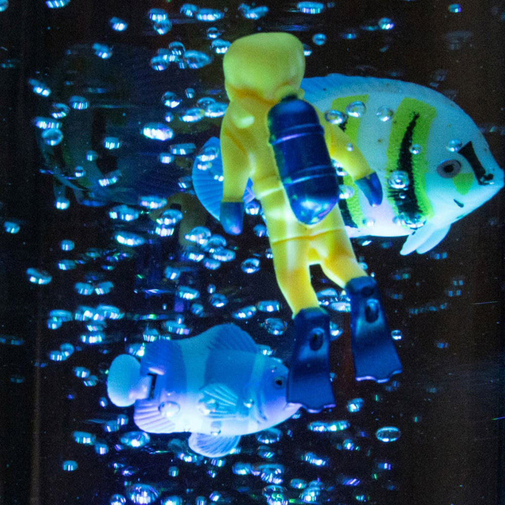 Global Gizmos Metallic Blue Scuba Diver Water Bubble Lamp 32cm Image 4