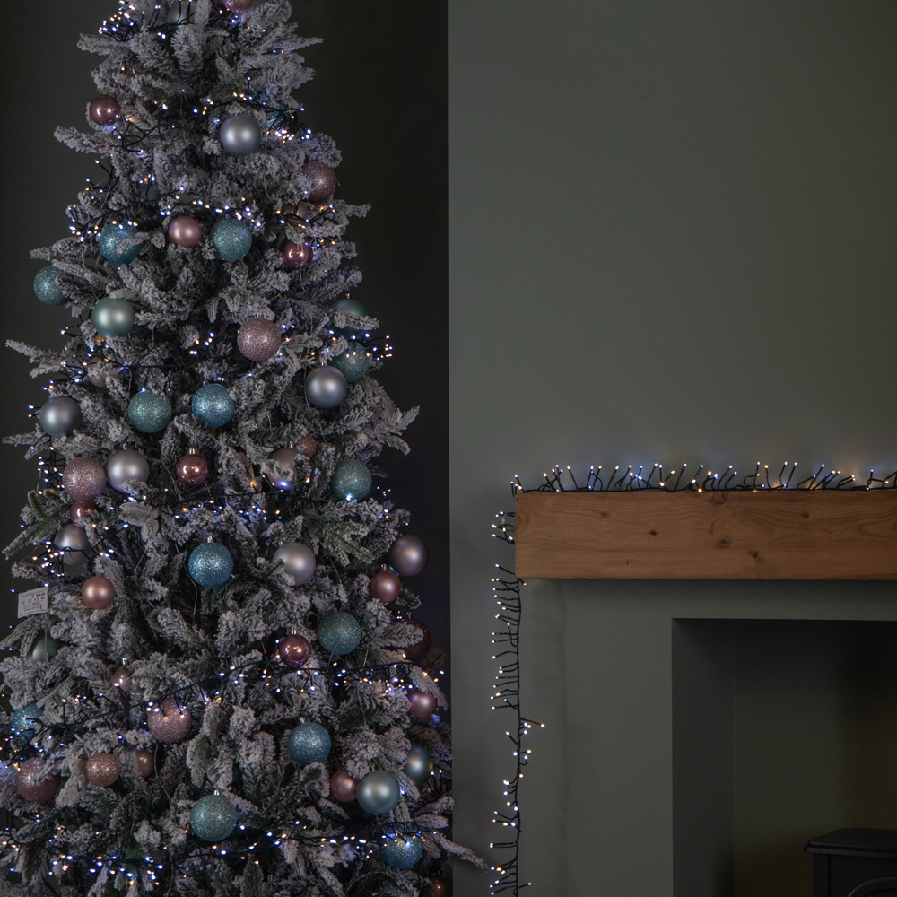 Samuel Alexander 1440 White and Warm White LED Christmas Cluster Light 18.5m Image 5
