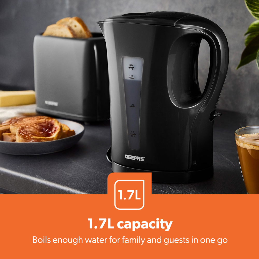 Geepas GK38029UK-BK Black 1.7L Cordless Kettle 2200W Image 3