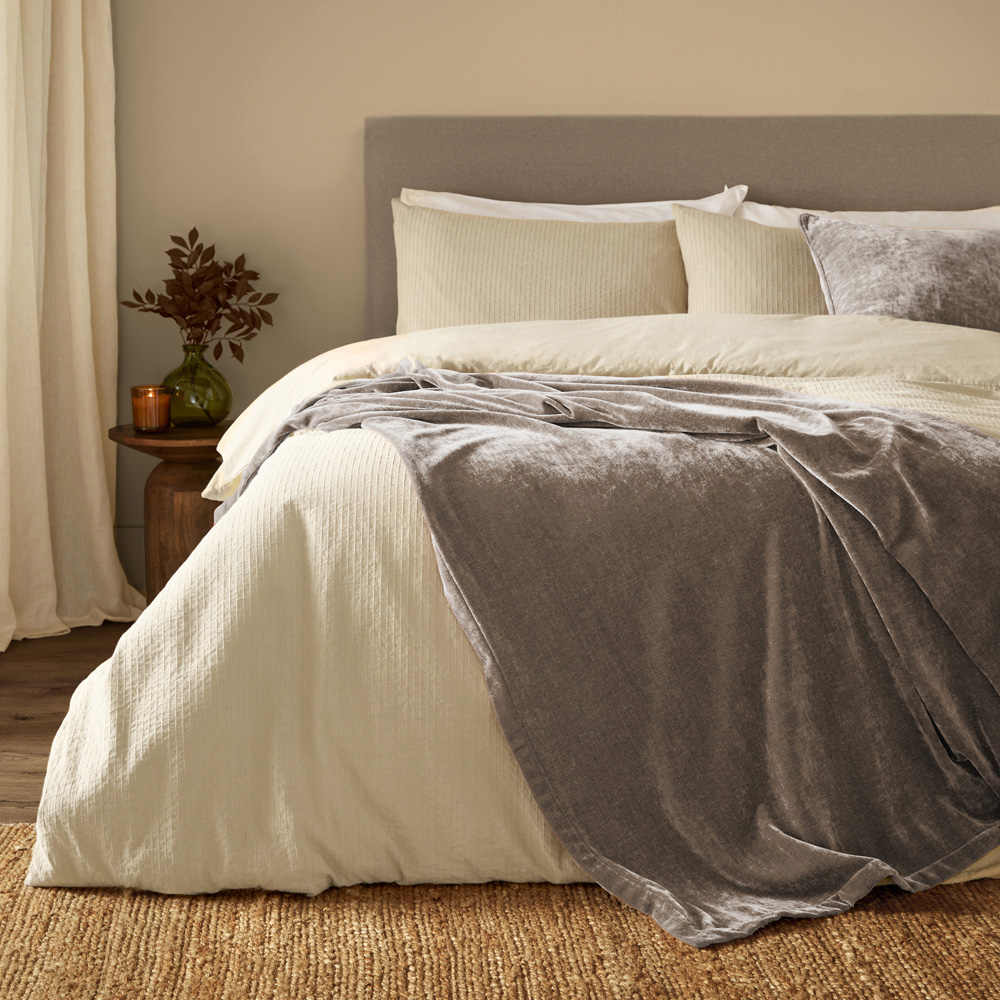 Yard Greige Heavy Chenille Velvet Throw 150 x 200cm Image 2