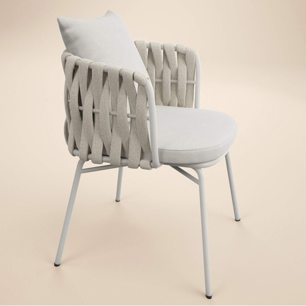 SOLACE+CO Florence Louisa 4 Seater Round Garden Dining Set Image 2