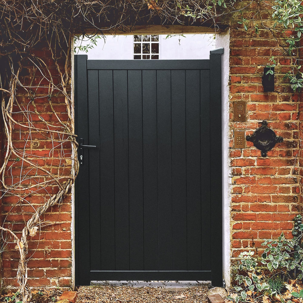 Readymade Gates Black Aluminium Vertical Infill Pedestrian Gate 2000 x 1500mm Image 2