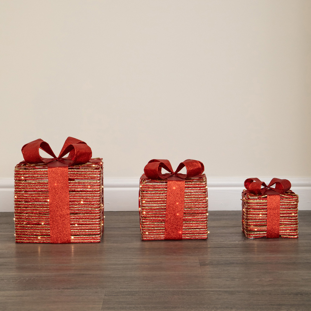 Samuel Alexander Set of 3 Warm White LED Light Up Red and Gold Christmas Box Decoration Image 6