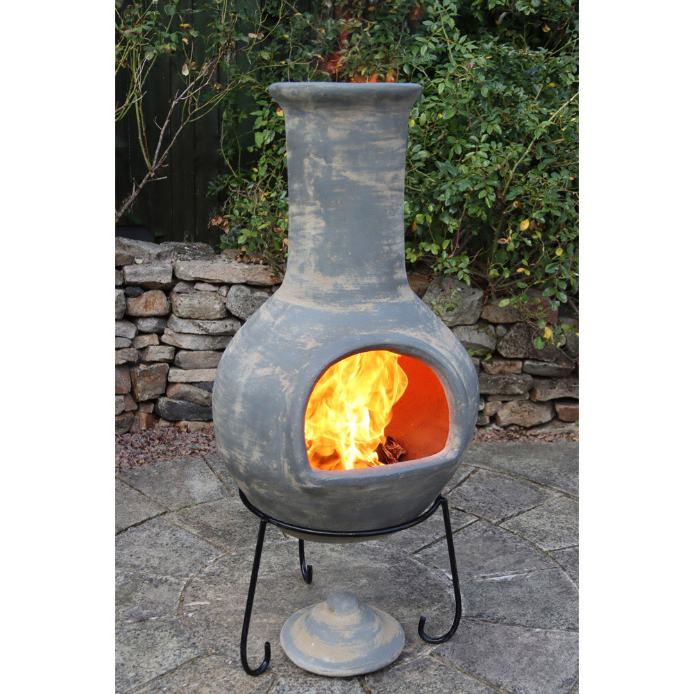 Gardeco Colima Extra Large Mid Grey Mexican Chimenea with Stand and Lid Image 4