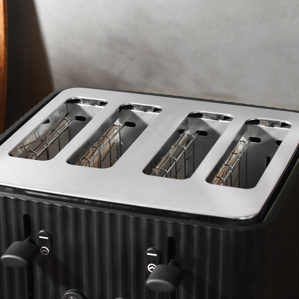 Kitchen Master 4 Slice Toaster  - Black Image 4