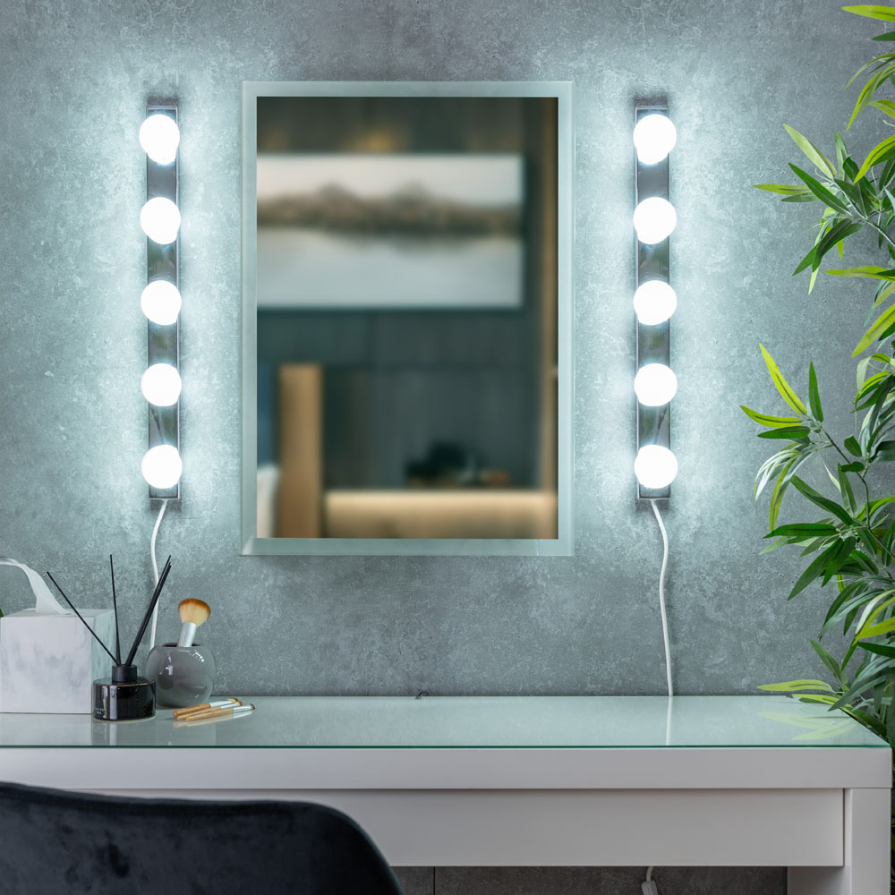 ValueLights Hollywood Silver Chrome Plug-In LED Bar Wall Light Image 2