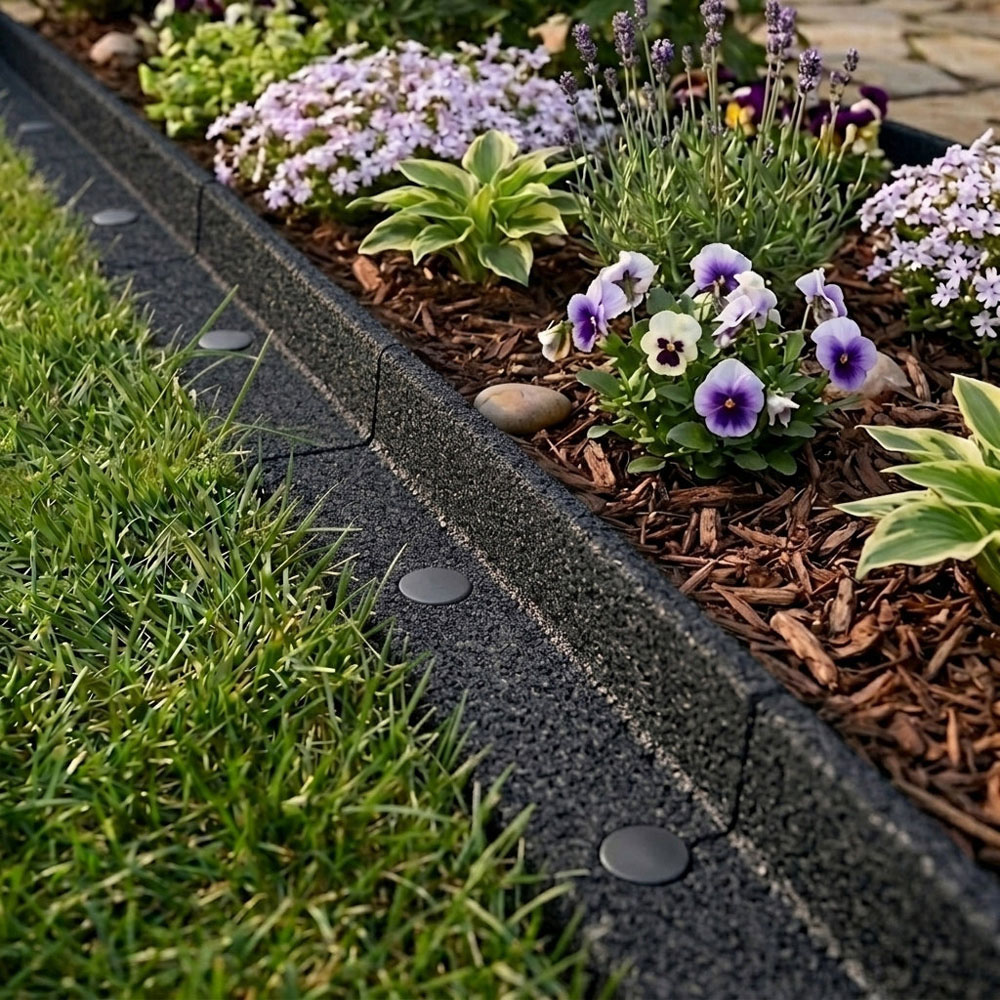 MonsterShop 1.2m 4 Pack Black Flexible Lawn Edging Image 2