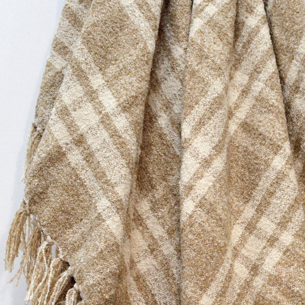 Allure Home Fashions Darwin Natural Chenille Checked Tartan Throw 125 x 150cm Image 2