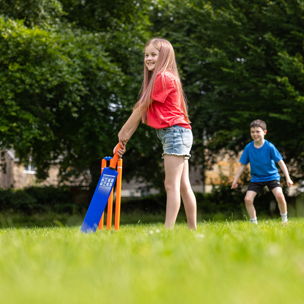 Toyrific Power Play Size 3 Blue Plastic Cricket Set Image 6