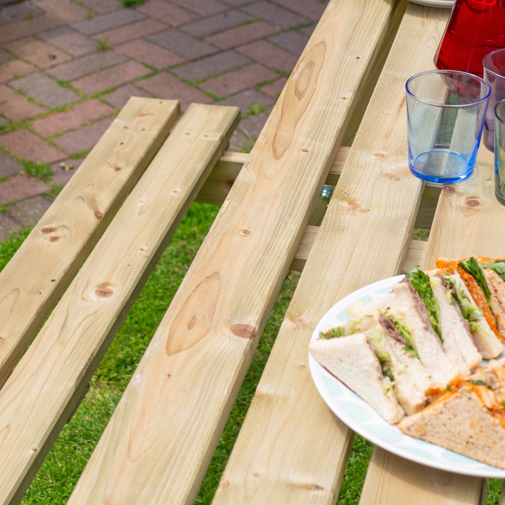 Rowlinson Traditional 6 Seater Picnic Table 1.5m Image 7