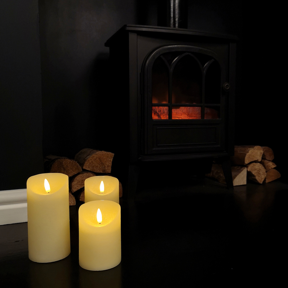 Samuel Alexander Flickering 3 Piece LED Christmas Candle Set with Timer Image 5