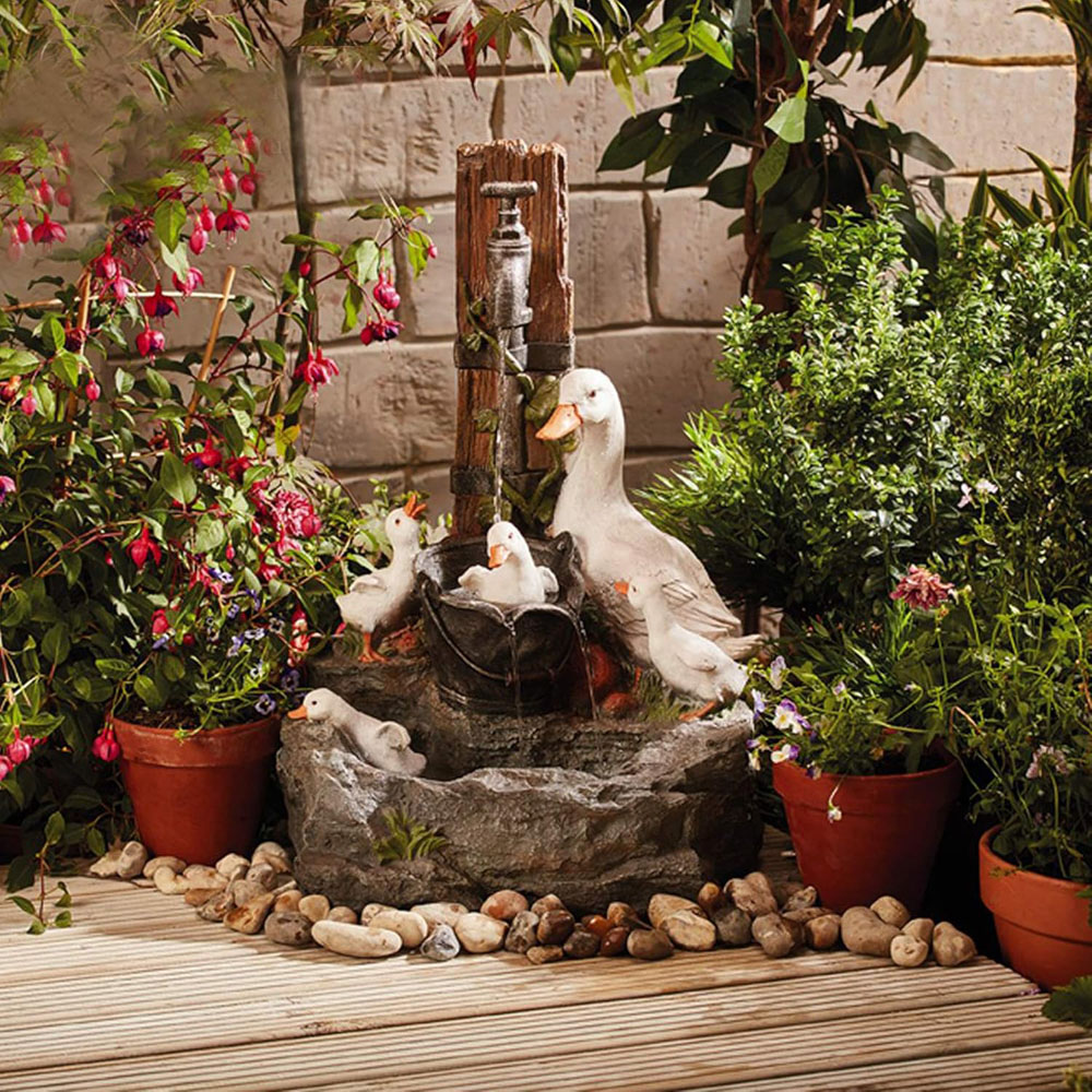 Garden Gear Duck Fountain Image 2