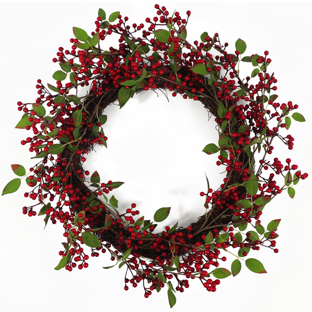 Leaf Luxury Christmas Natural Look Red Berry Floristry Wreath 60cm Image 1