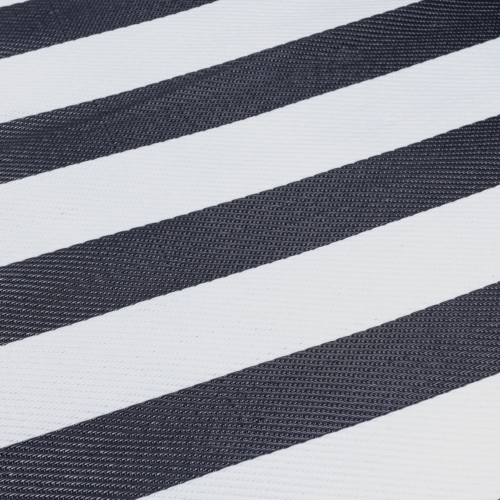 Streetwize Zebra Stripe Reversible Outdoor Rug 120 x 180cm Image 4
