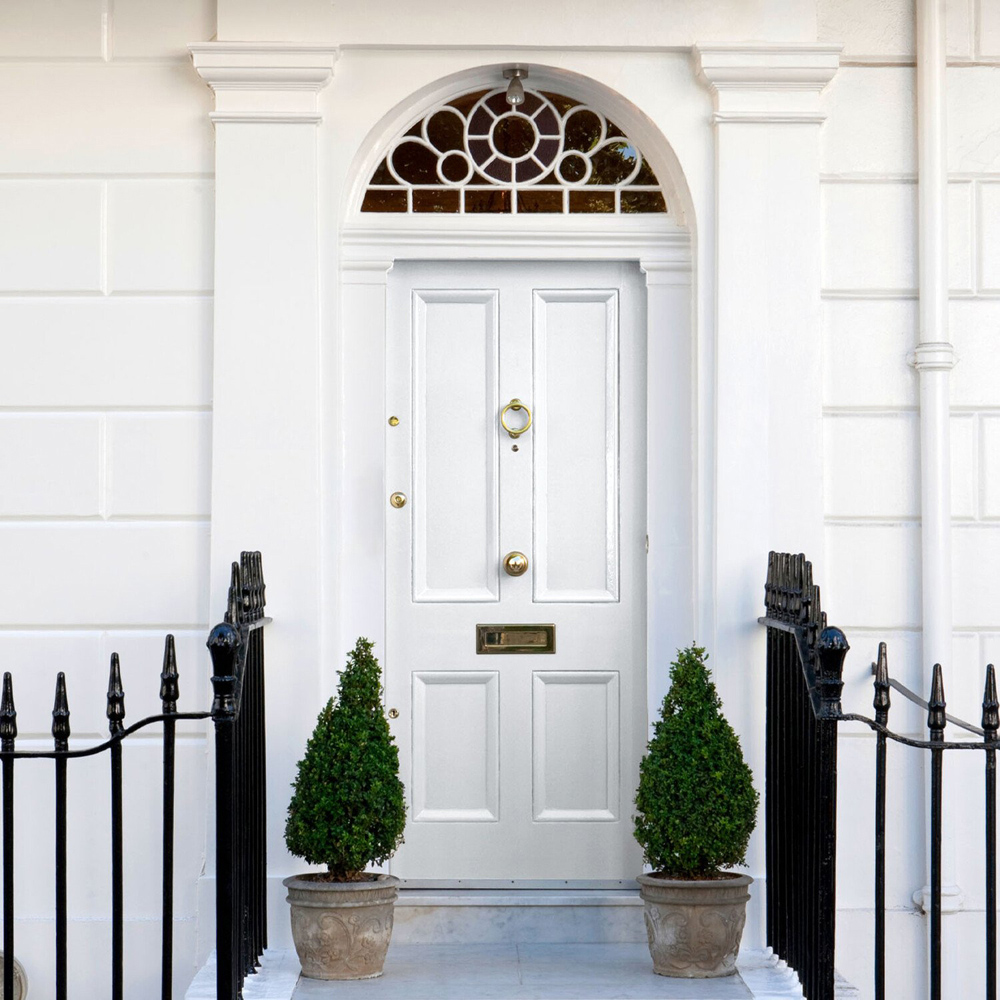 Crown Non Drip Gloss Wood and Metal Paint Pure Brilliant White 2.5L Image 6